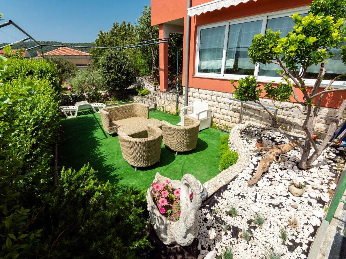 Apartmani Ivan Lopar Esterno foto