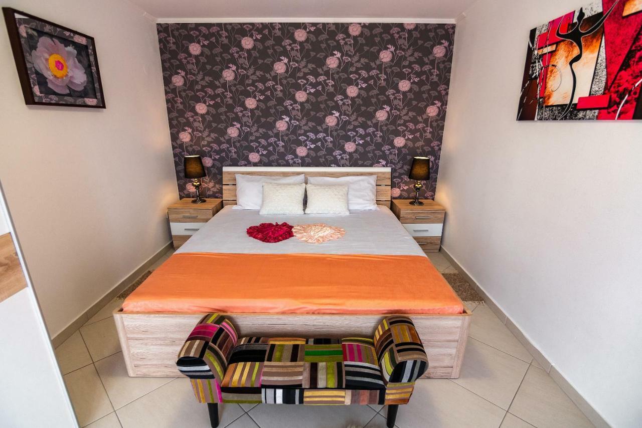 Apartmani Ivan Lopar Esterno foto