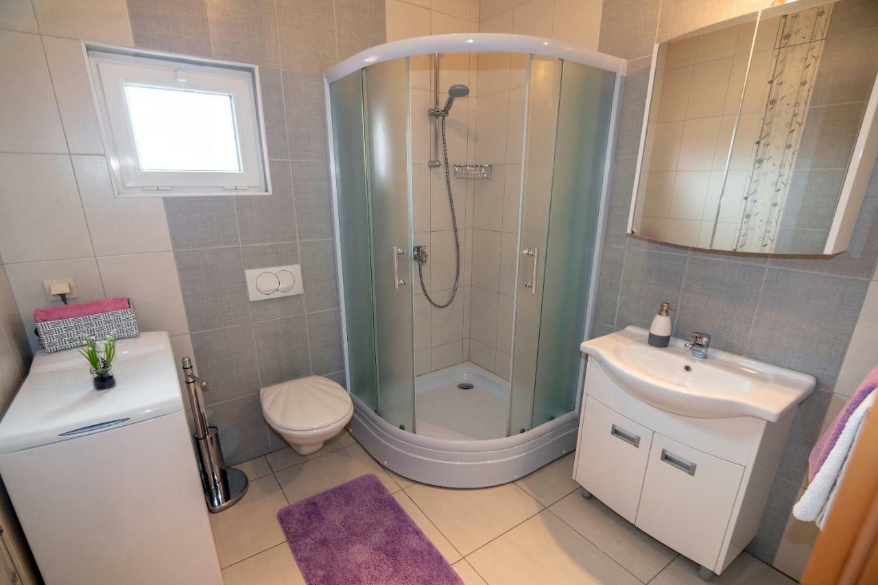 Apartmani Ivan Lopar Esterno foto