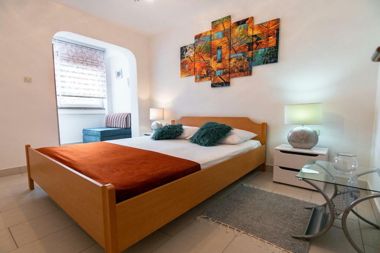 Apartmani Ivan Lopar Esterno foto