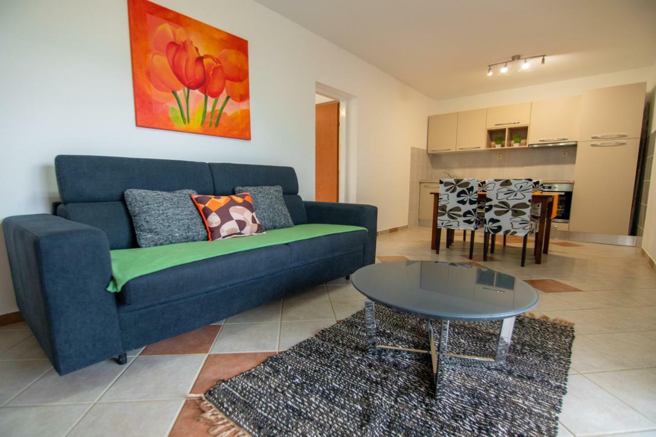 Apartmani Ivan Lopar Esterno foto