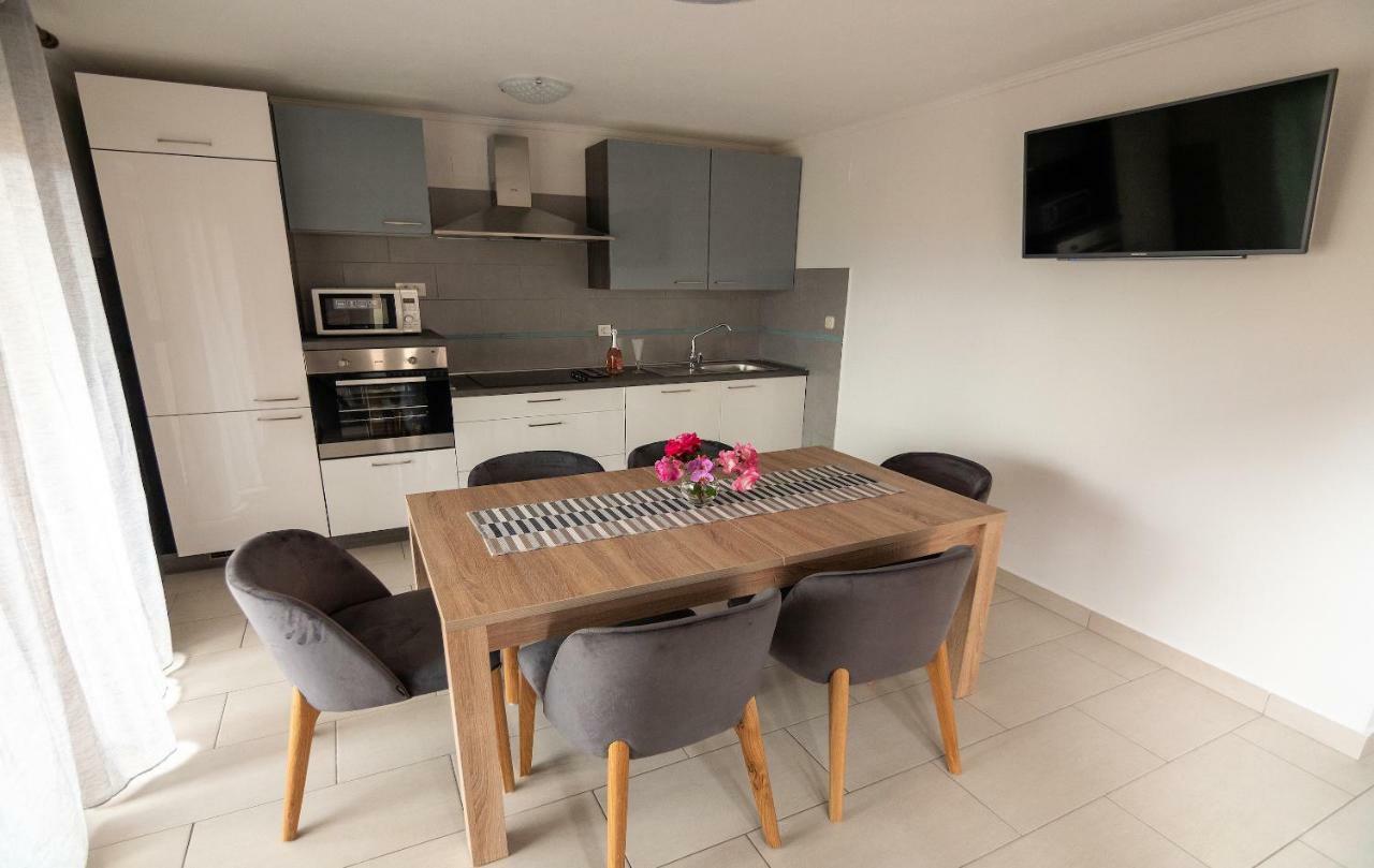 Apartmani Ivan Lopar Esterno foto