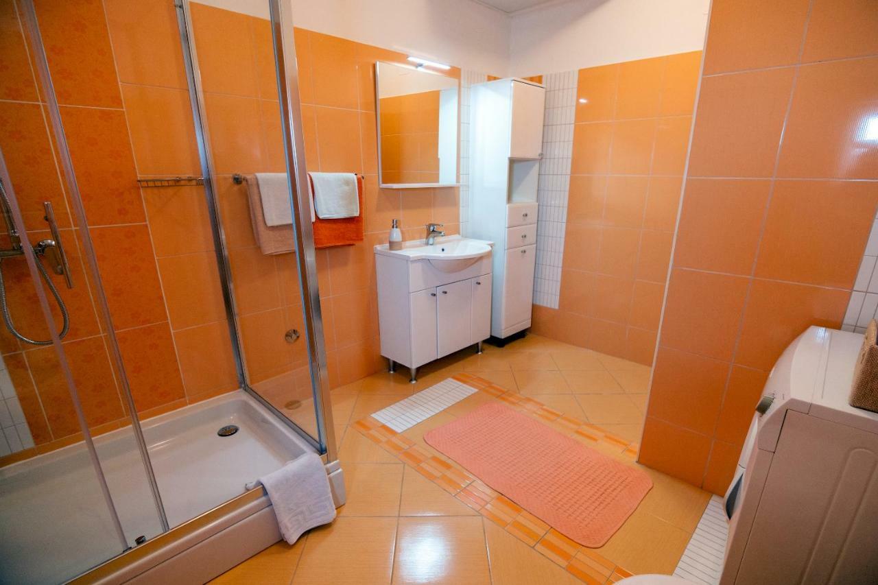 Apartmani Ivan Lopar Esterno foto