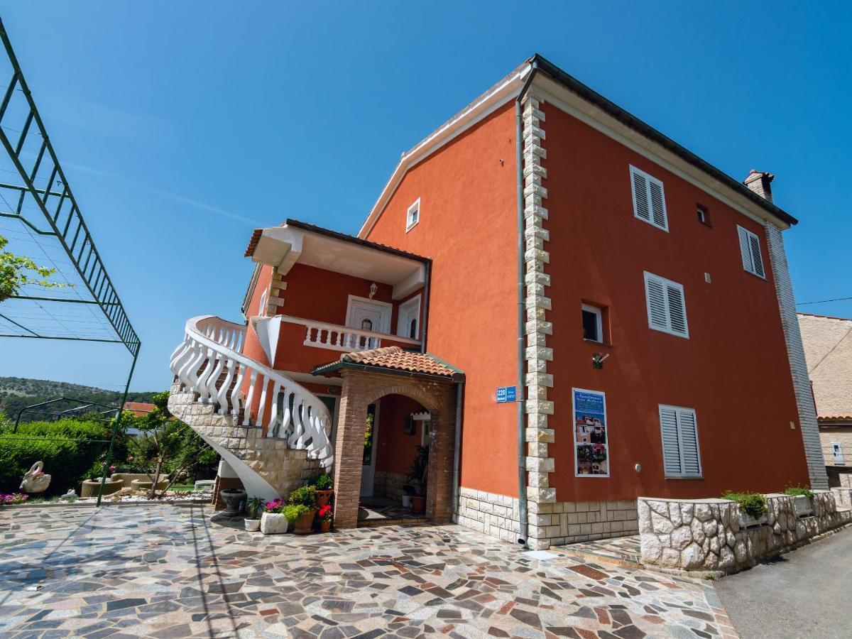 Apartmani Ivan Lopar Esterno foto